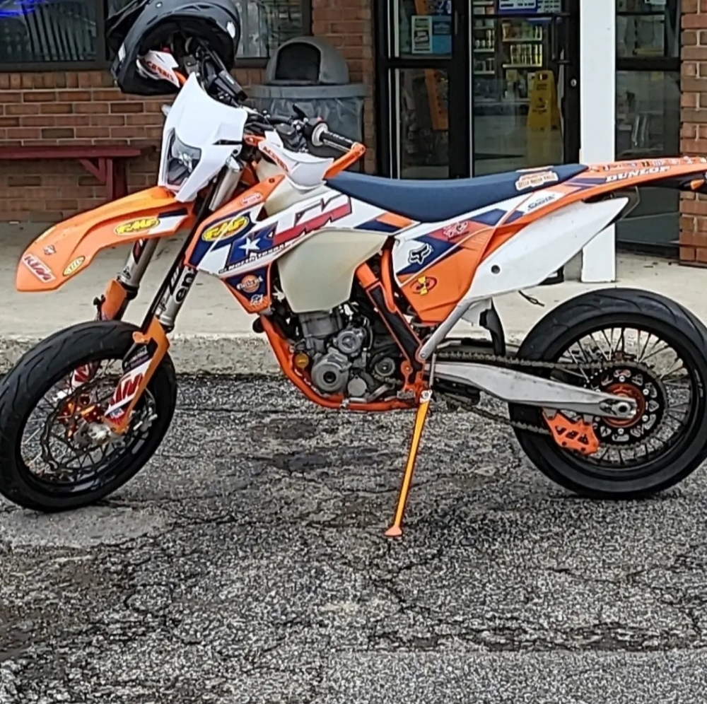 Meet your Posher, Cooper